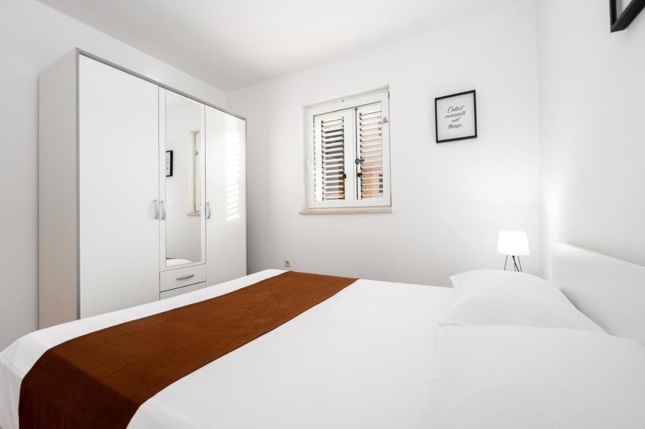 Apartment Ana-Marija Makarska Dış mekan fotoğraf