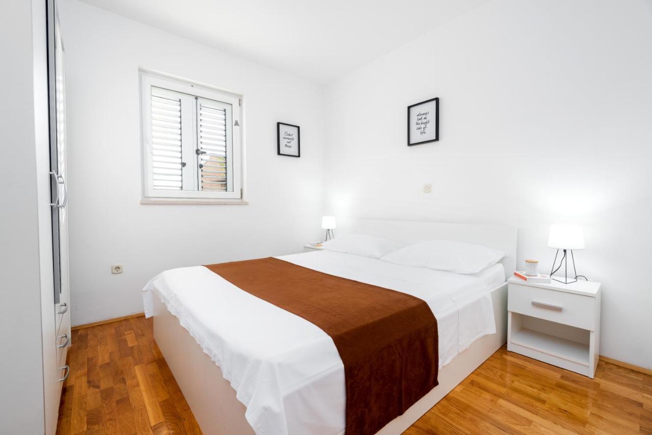 Apartment Ana-Marija Makarska Dış mekan fotoğraf