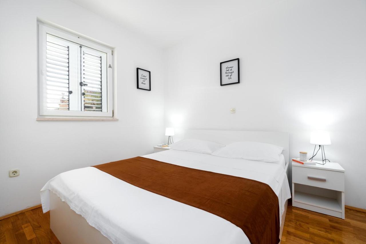 Apartment Ana-Marija Makarska Dış mekan fotoğraf